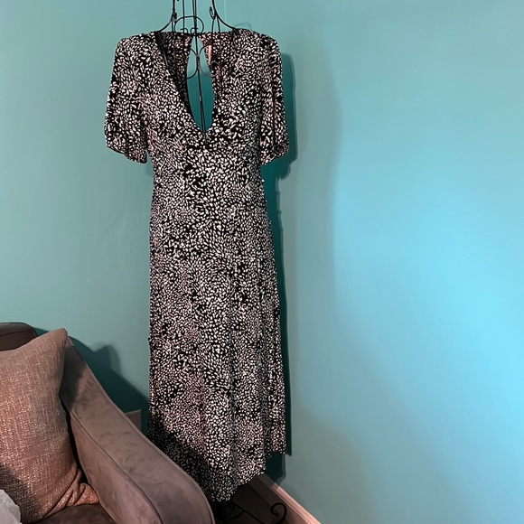 Free People Dresses & Skirts - EUC Free People Maxi Dress